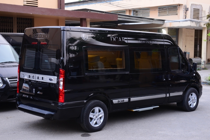 Thuê xe Dcar Limousine đi Đông Tây Bắc