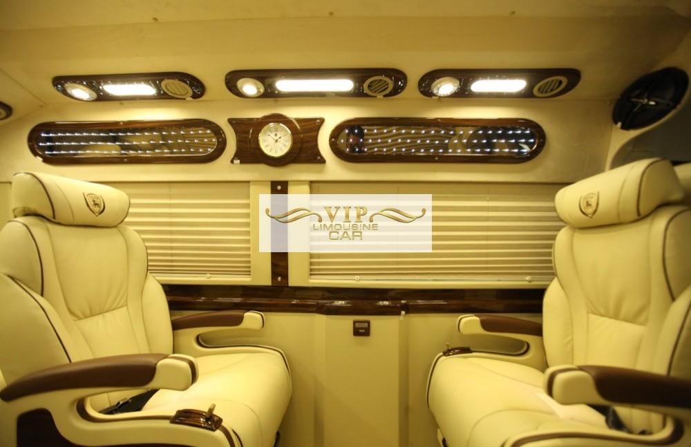 Thuê xe cưới dcar limousine tại Hà Nội